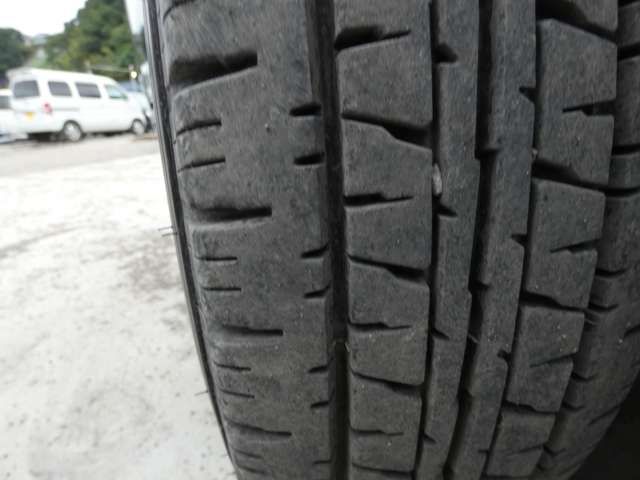 NISSAN CARAVAN van 2WD 2003