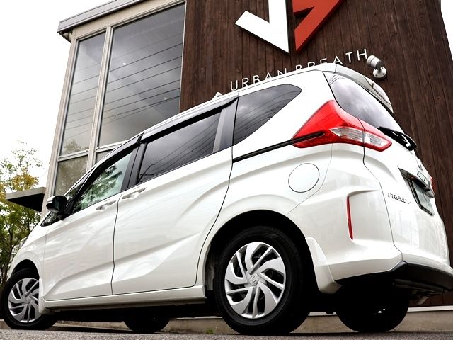 HONDA FREED plus 2019