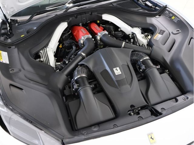 FERRARI FERRARI Portofino M 2023