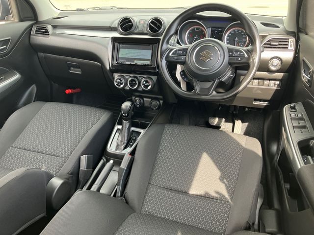 SUZUKI SWIFT 4WD 2022