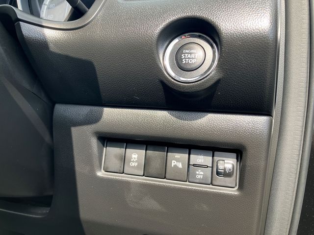 SUZUKI SWIFT 4WD 2022