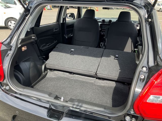 SUZUKI SWIFT 4WD 2022