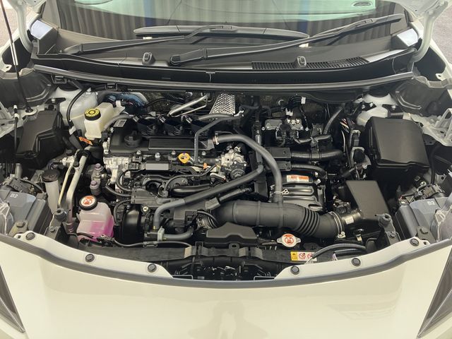 TOYOTA YARIS CROSS HYBRID 2025