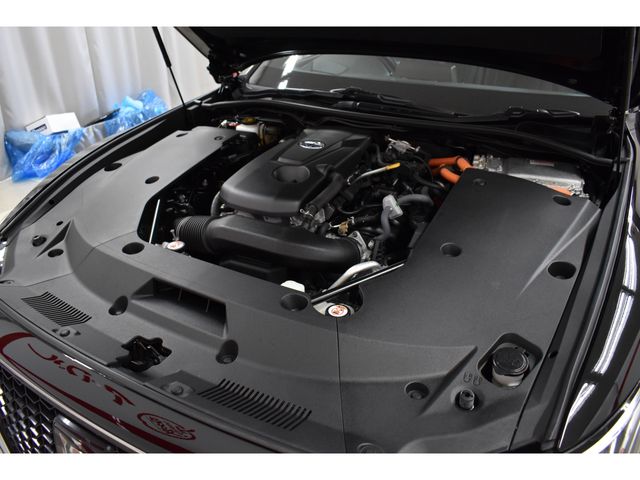 TOYOTA CROWN sedan hybrid 4WD 2019