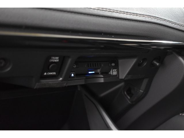 TOYOTA CROWN sedan hybrid 4WD 2019