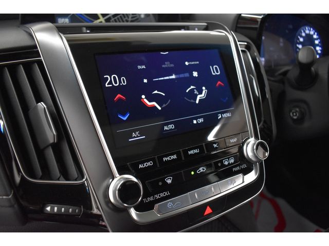 TOYOTA CROWN sedan hybrid 4WD 2019