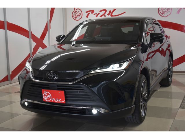 TOYOTA HARRIER 4WD 2020