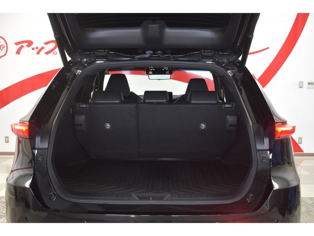 TOYOTA HARRIER 4WD 2020