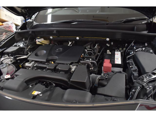 TOYOTA HARRIER 4WD 2020