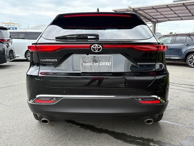 TOYOTA HARRIER 2WD 2023
