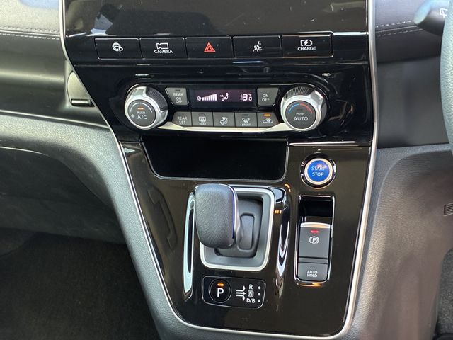 NISSAN SERENA  WG 2020