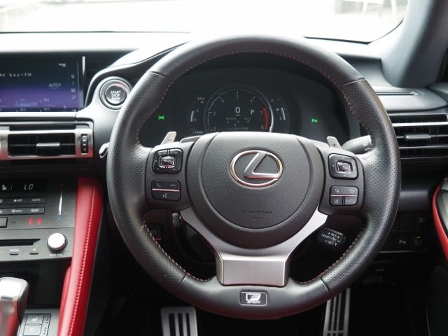 TOYOTA LEXUS RC350 2022