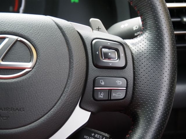 TOYOTA LEXUS RC350 2022