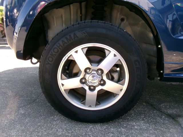 MITSUBISHI PAJERO MINI 4WD 2011