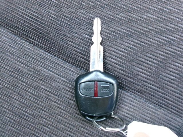 MITSUBISHI PAJERO MINI 4WD 2011