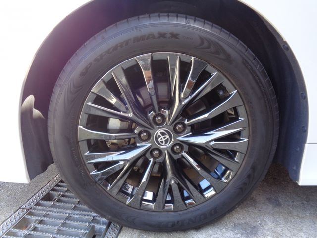 TOYOTA VELLFIRE  HYBRID 2024