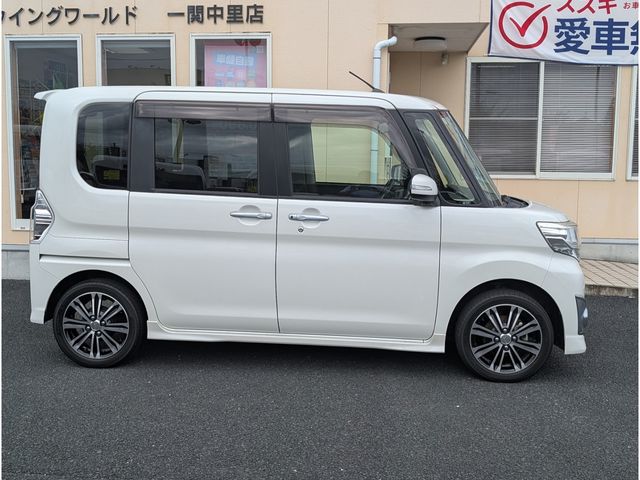 DAIHATSU TANTO CUSTOM 2014
