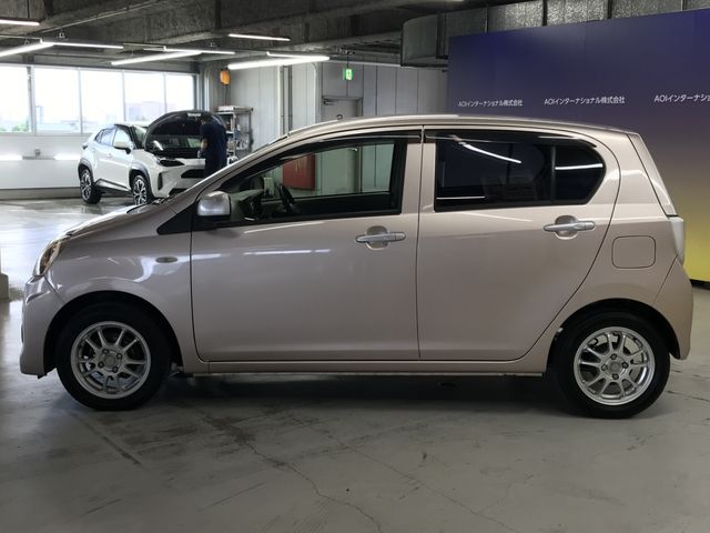 DAIHATSU MIRA e:S 2013