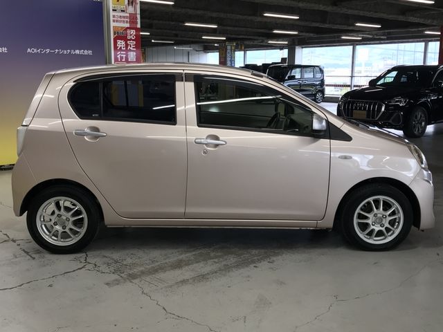 DAIHATSU MIRA e:S 2013