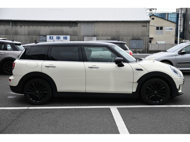 BMW MINI COOPER D CLUBMAN 2022