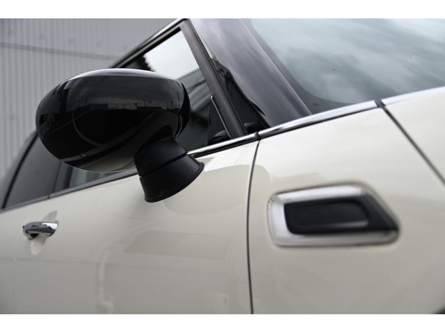 BMW MINI COOPER D CLUBMAN 2022