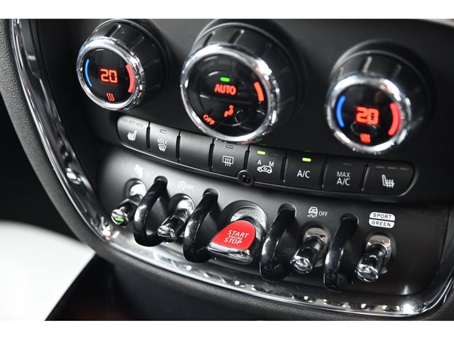 BMW MINI COOPER D CLUBMAN 2022