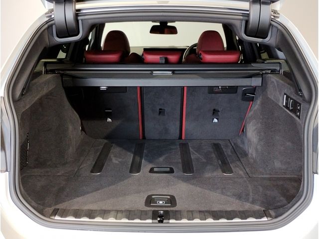 BMW BMW 3series TOURING 2024