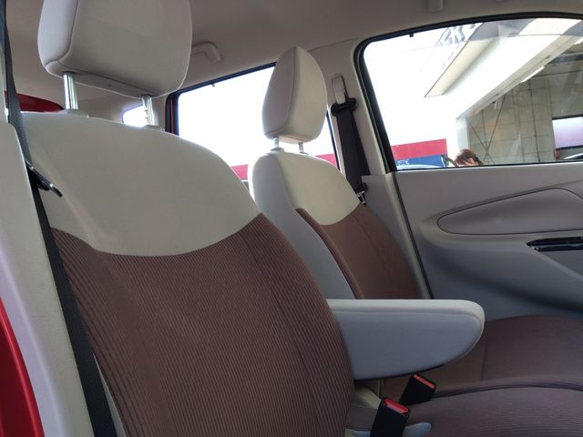 MITSUBISHI eK WAGON 2016