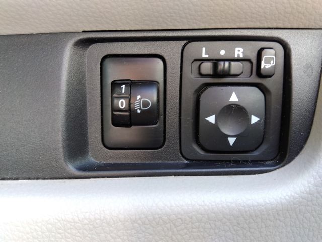 MITSUBISHI eK WAGON 2016