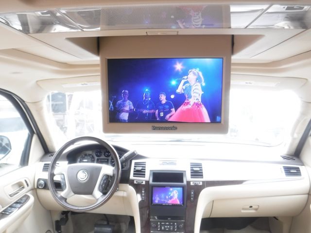 CADILLAC CADILLAC ESCALADE 2013