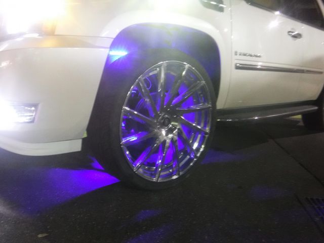 CADILLAC CADILLAC ESCALADE 2013