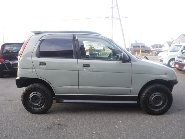DAIHATSU TERIOS KID 4WD 1999