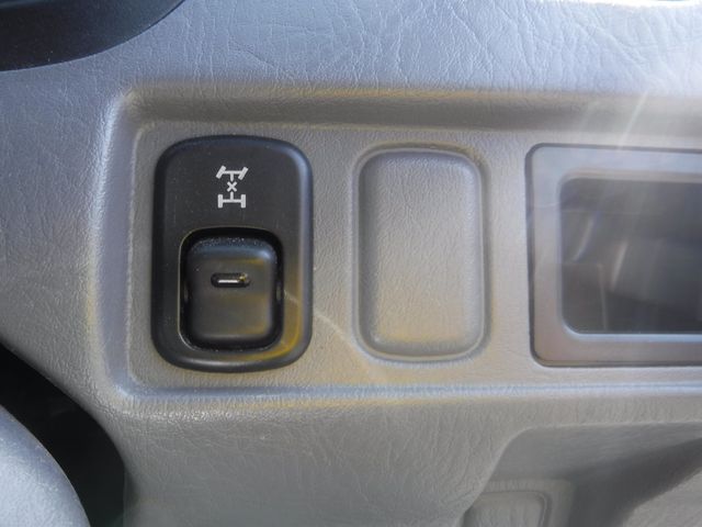 DAIHATSU TERIOS KID 4WD 1999