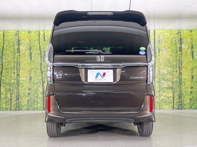 HONDA N BOX CUSTOM 2020