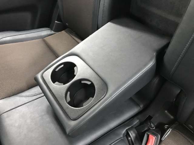 SUBARU EXIGA CROSSOVER 7 2016