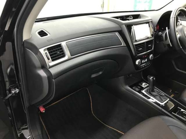 SUBARU EXIGA CROSSOVER 7 2016