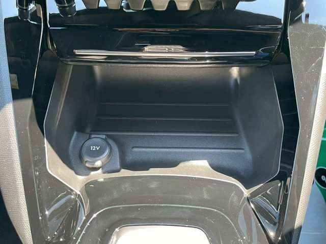 PEUGEOT PEUGEOT 208 2022