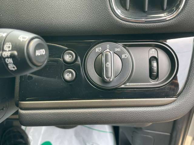 BMW BMW MINI COOPER D CROSSOVER 2017