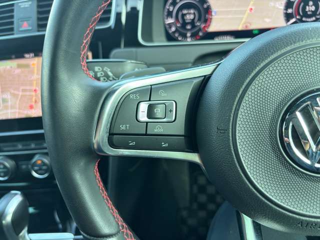 VOLKSWAGEN VOLKSWAGEN GOLF GTI 2018