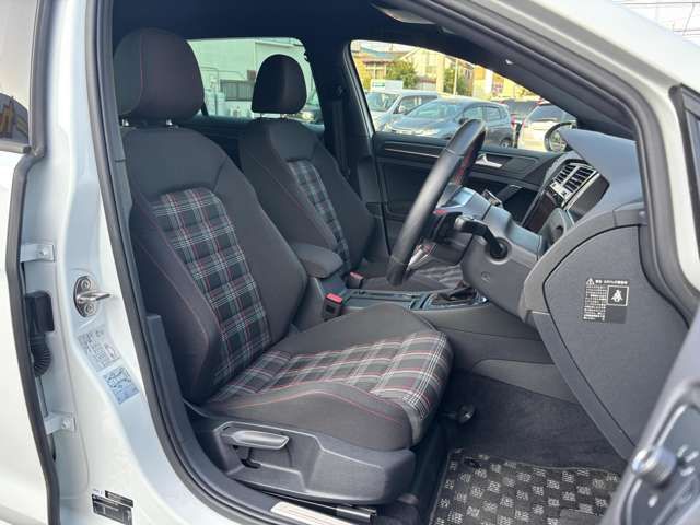 VOLKSWAGEN VOLKSWAGEN GOLF GTI 2018