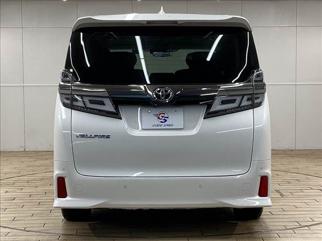 TOYOTA VELLFIRE 2020