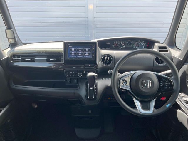 HONDA N BOX CUSTOM 2019