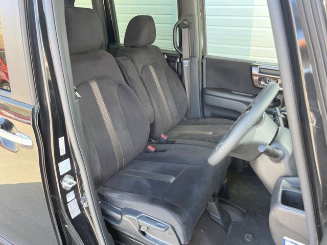 HONDA N BOX CUSTOM 2019