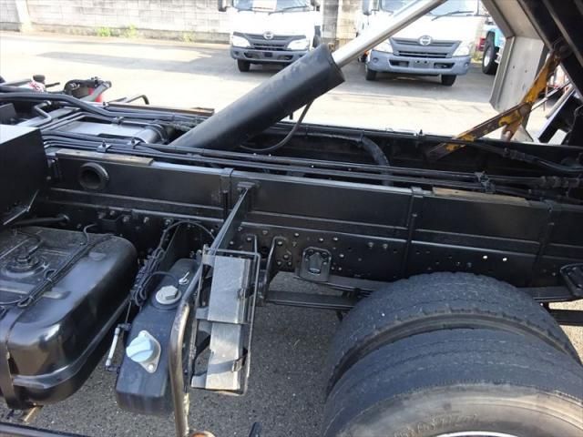 MITSUBISHI FUSOU FIGHTER 2019