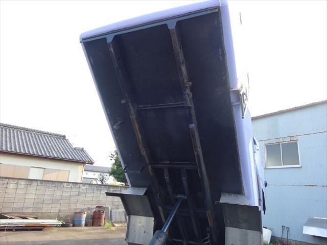 MITSUBISHI FUSOU FIGHTER 2019