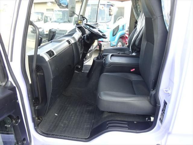 MITSUBISHI FUSOU FIGHTER 2019