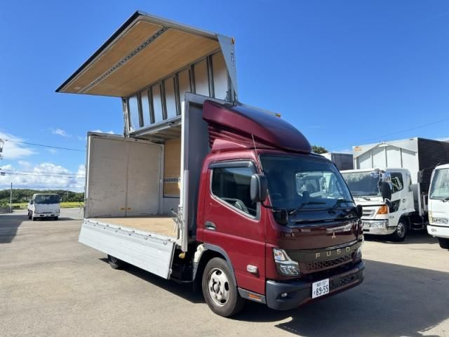 MITSUBISHI CANTER 2021