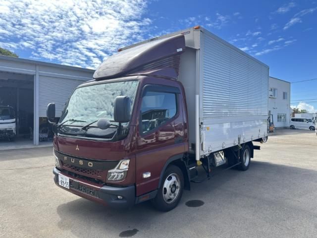 MITSUBISHI CANTER 2021