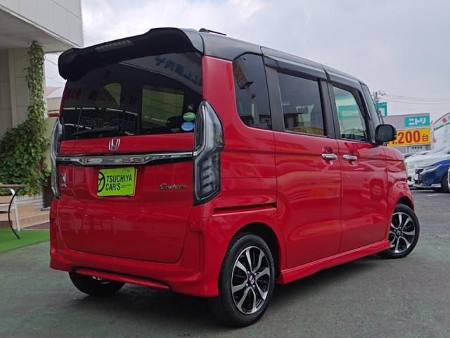 HONDA N BOX CUSTOM 2019