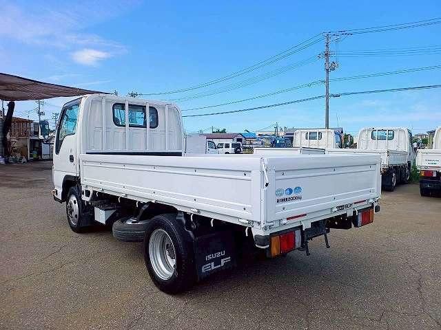 ISUZU ELF 2013